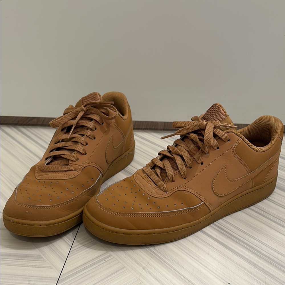 Nike Court Vision Low